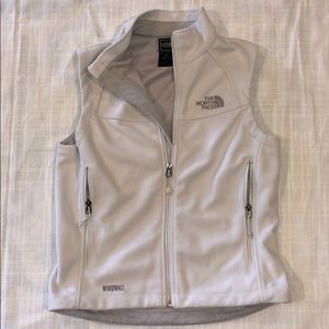 women’s white north face vest